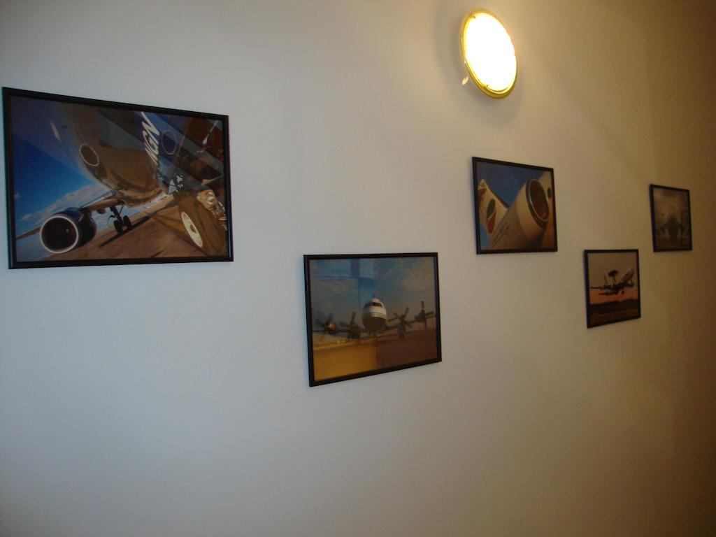 Penzion Aviatik Čáslav Extérieur photo